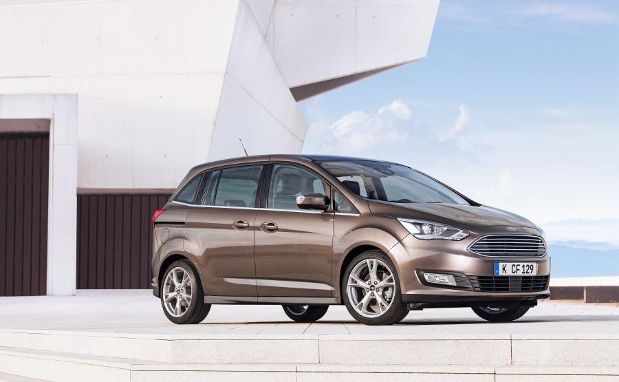  Ford Grand C-Max 2015 года  (фото 11 из 19)